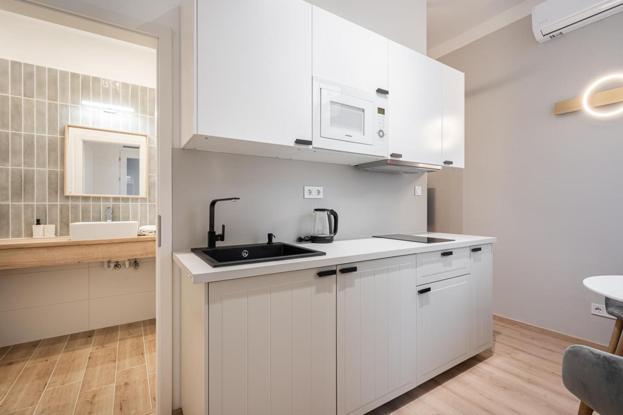 Апартаменты N36- Boutique Apartments, Location, By Bqa *